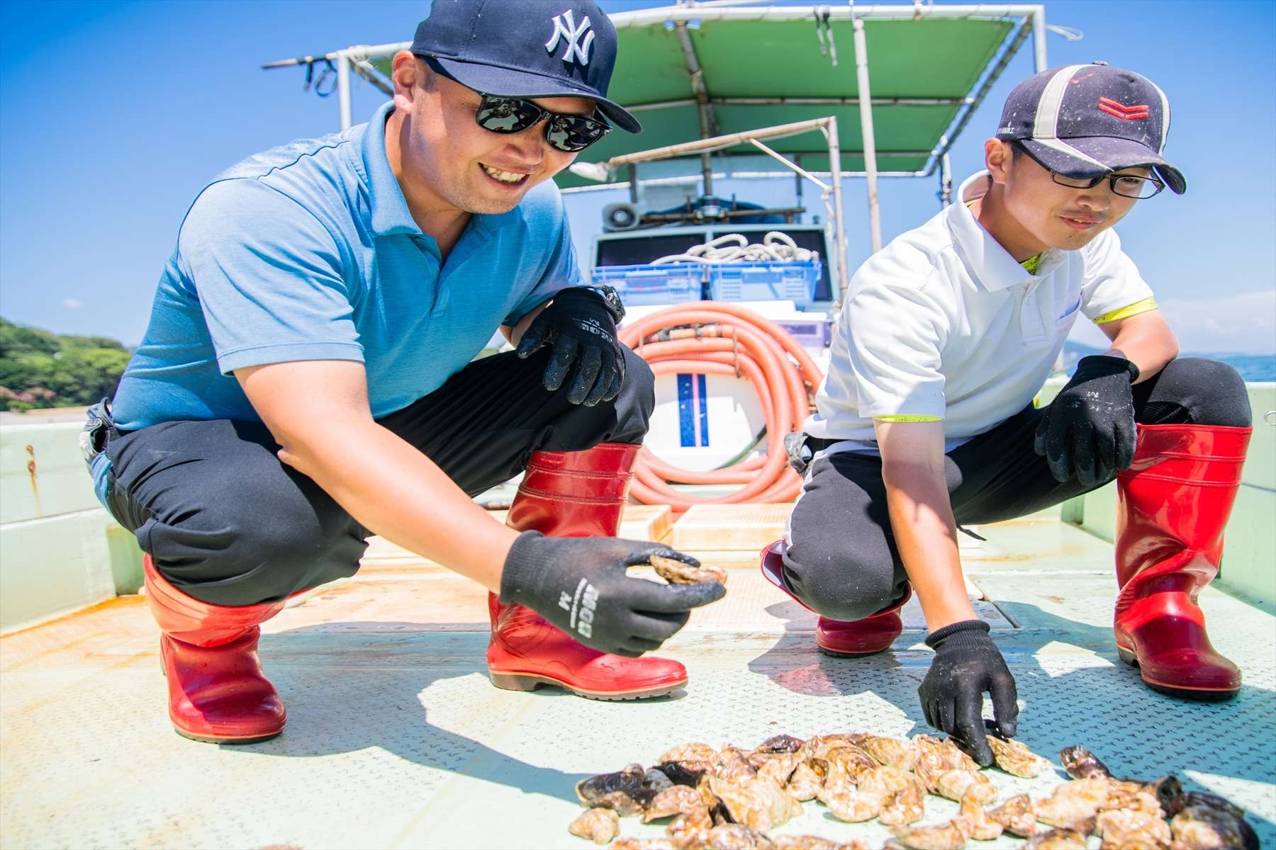 坂越湾の新鮮な生牡蠣を美味しさそのままで産地直送します