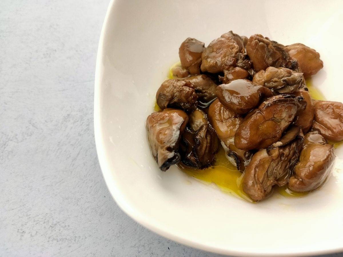 牡蠣の佃煮の作り方は?縮まずふっくら煮る手順と日持ちの目安